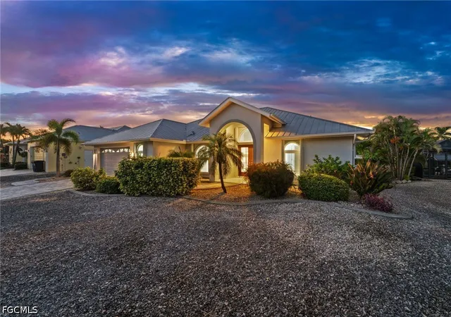 Photo 1 of Single family home for sale at 3795 Manatee Dr, Saint James City, FL 33956 | MLS# 2026033940 | Listing updated on 2026-09-23
