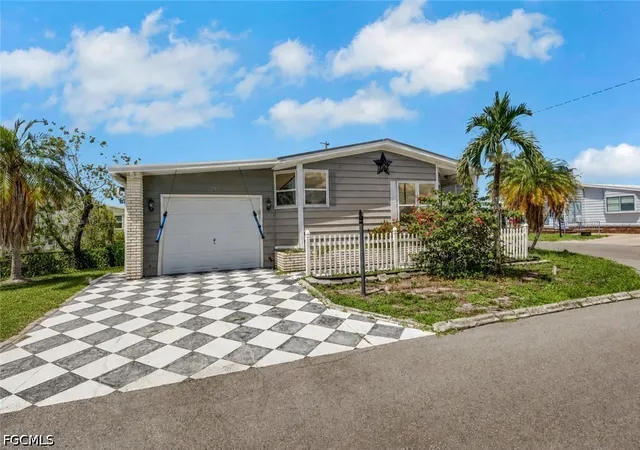 Manufactured home for sale at 9258 Desoto Dr, North Fort Myers, FL 33903 | MLS# 2026033955