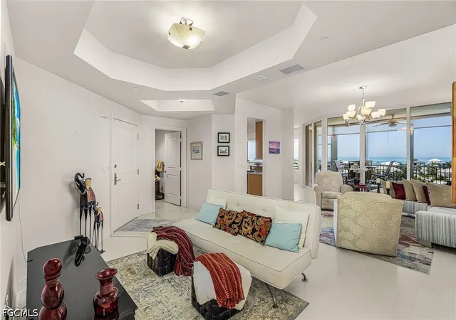Listing Photo 5 - Condo for sale in building located at 4192 Bay Bch Ln, Fort Myers Beach, FL 33931 - Unit #872
