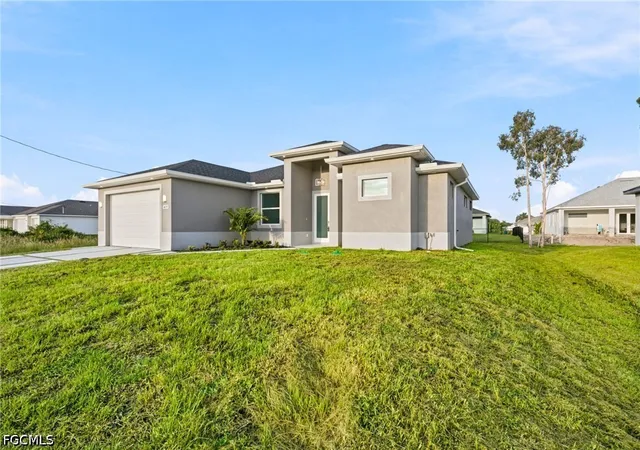 Photo 4 of Single family home for sale at 350 Radford Ave, Lehigh Acres, FL 33974 | MLS# 2026033980 | Listing updated on 2026-08-17