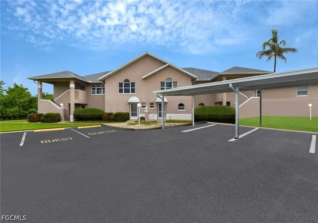 Photo 2 of Townhouse for sale at 28 Cosmopolitan Dr #16, Lehigh Acres, FL 33936 | MLS# 2026034002 | Listing updated on 2026-08-12