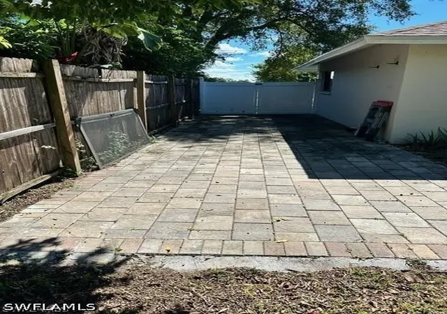 Photo 4 of Single family home for sale at 3161 43rd Street SW, Naples, FL 34116 | MLS# 226029107 | Listing updated on 2026-08-13