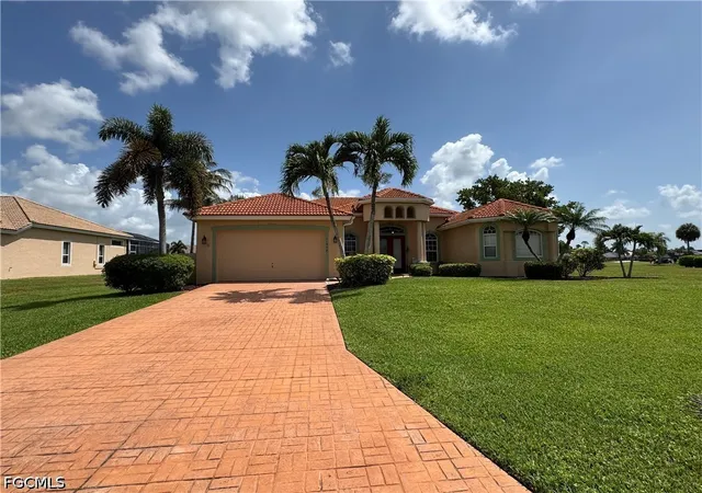 Photo 1 of Single family home for sale at 11978 King James Ct, Cape Coral, FL 33991 | MLS# 2026034080 | Listing updated on 2026-08-21