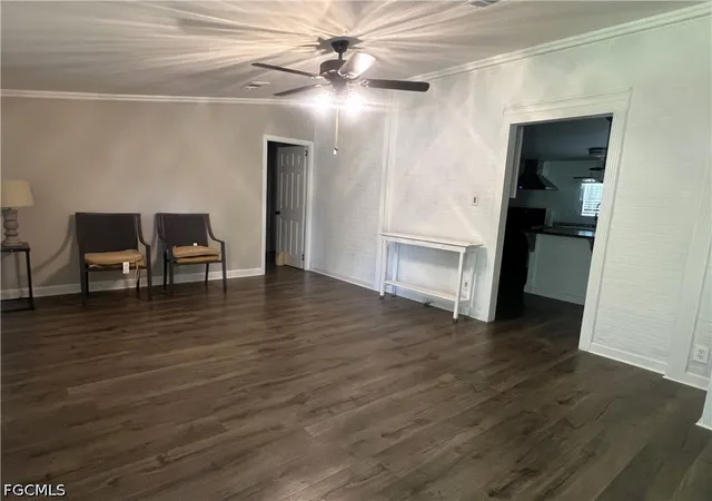 Photo 3 of Manufactured home for sale at 1027 Everglade Ave, Labelle, FL 33935 | MLS# 2026034092 | Listing updated on 2026-08-13
