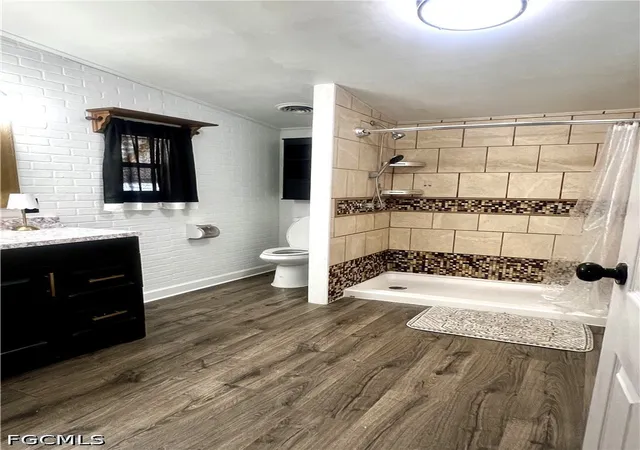 Photo 4 of Manufactured home for sale at 1027 Everglade Ave, Labelle, FL 33935 | MLS# 2026034092 | Listing updated on 2026-08-13