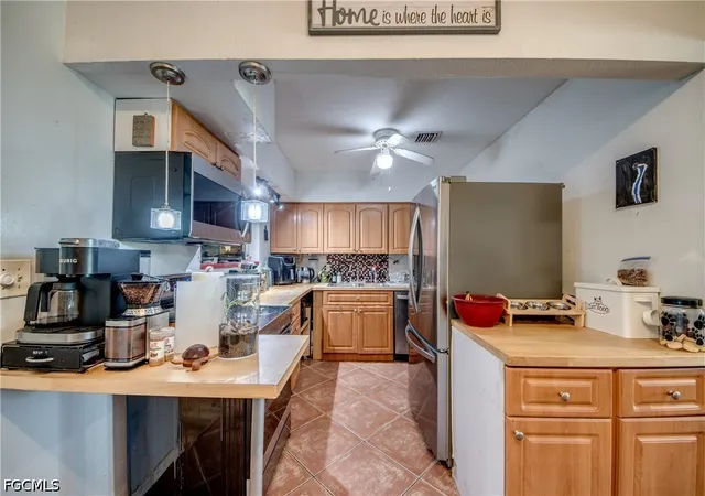 Photo 2 of Single family home for sale at 101 Powell Crk Cir, North Fort Myers, FL 33917 | MLS# 2026034116 | Listing updated on 2026-08-13