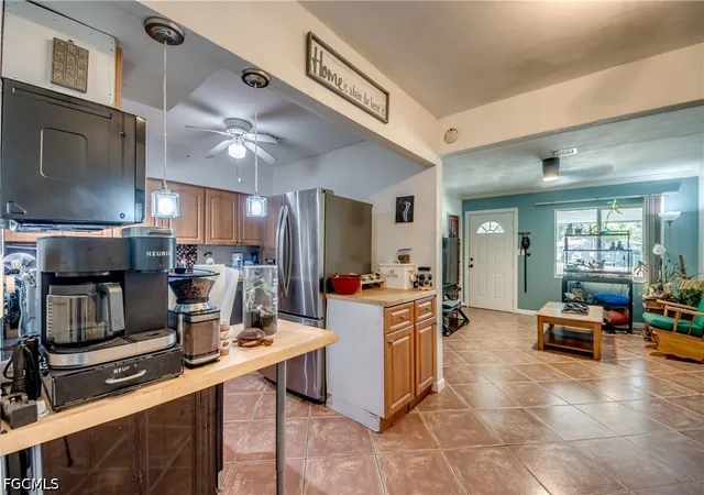 Photo 4 of Single family home for sale at 101 Powell Crk Cir, North Fort Myers, FL 33917 | MLS# 2026034116 | Listing updated on 2026-08-13