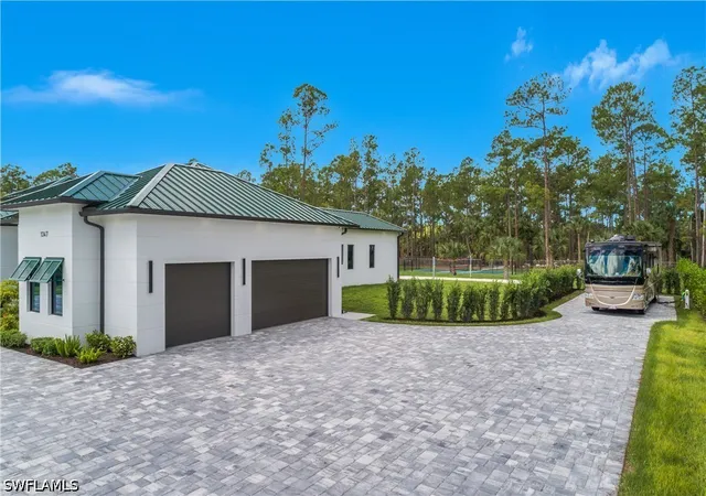 Photo 4 of Sale Pending at 1347 23rd Street SW, Naples, FL 34117 | MLS# 226029063 | Listing updated on 2026-08-17