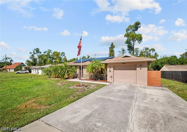 Photo 3 of Single family home for sale at 19016 Murcott Dr E, Fort Myers, FL 33967 | MLS# 226028871 | Listing updated on 2026-08-19