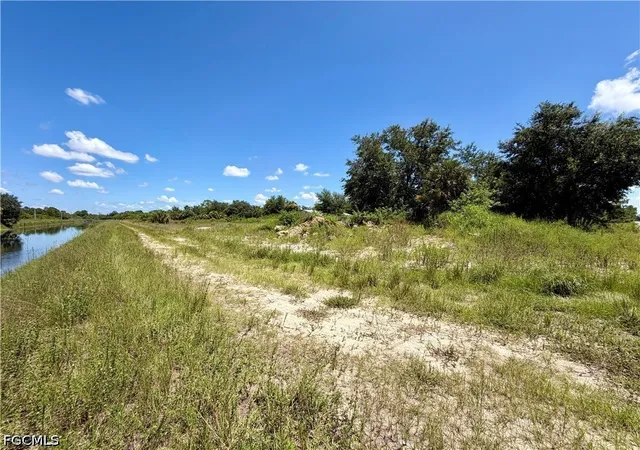 Photo 2 of Land for sale at 7968 22nd Terrace, Labelle, FL 33935 | MLS# 2026034177 | Listing updated on 2026-08-13