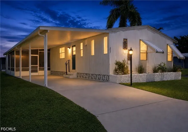 Photo 2 of Manufactured home for sale at 252 Loon Ln, Naples, FL 34114 | MLS# 2026034274 | Listing updated on 2026-08-22