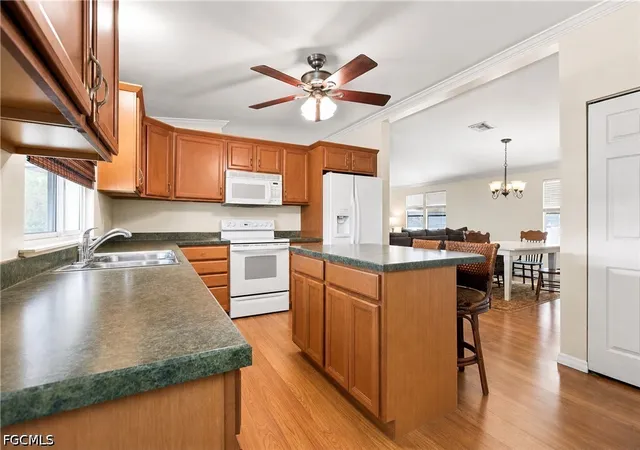 Photo 4 of Manufactured home for sale at 252 Loon Ln, Naples, FL 34114 | MLS# 2026034274 | Listing updated on 2026-10-05