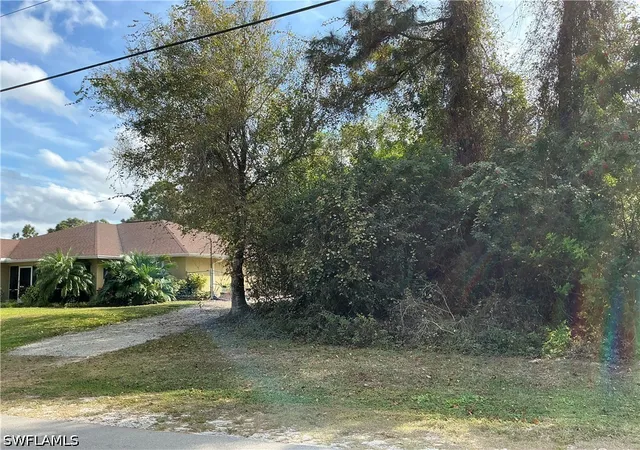 Photo 3 of Land for sale at 5217 Lee St, Lehigh Acres, FL 33971 | MLS# 226029346 | Listing updated on 2026-08-13