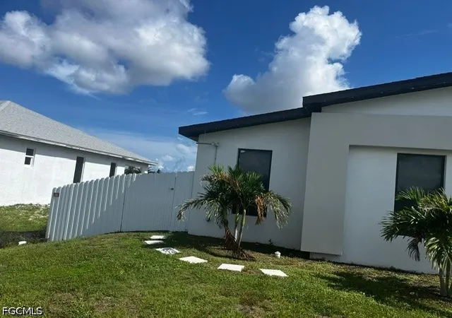 Photo 2 of Single family home for sale at 2001 Nw Embers Ter, Cape Coral, FL 33993 | MLS# 2026034351 | Listing updated on 2026-08-23