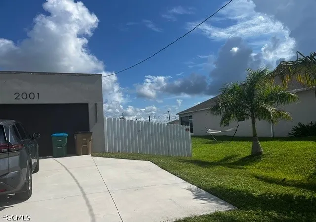 Photo 3 of Single family home for sale at 2001 Nw Embers Ter, Cape Coral, FL 33993 | MLS# 2026034351 | Listing updated on 2026-08-23