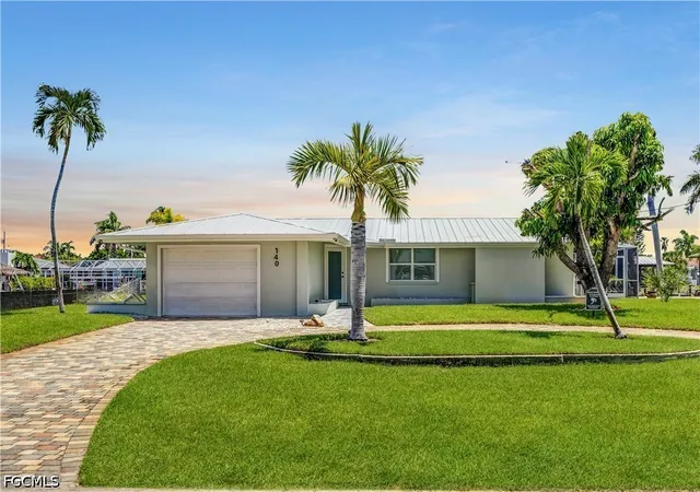 Photo 1 of Single family home for sale at 140 Egret St, Fort Myers Beach, FL 33931 | MLS# 2026034417 | Listing updated on 2026-08-26