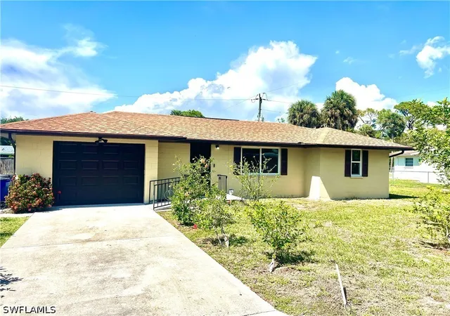 2nd image of 11355 Ridge Rd, Bonita Springs, FL 34135 | MLS# 226029382