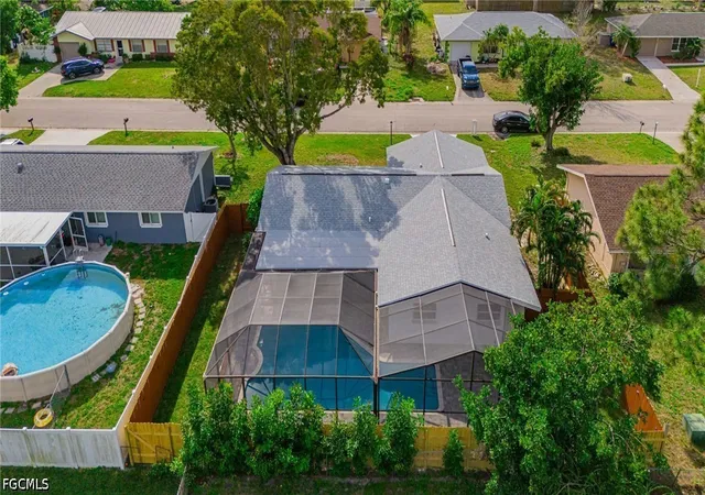 Photo 2 of Single family home for sale at 1393 White Cedar Ln, North Fort Myers, FL 33917 | MLS# 2026034461 | Listing updated on 2026-08-14