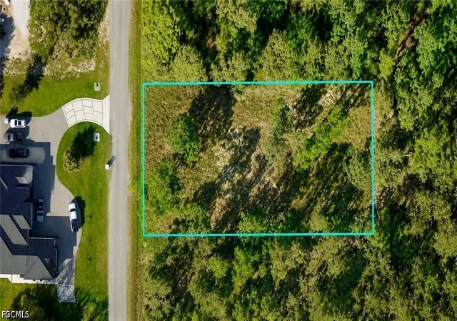 Photo 3 of Land for sale at 2206 Jefferson Ave, Alva, FL 33920 | MLS# 2026034481 | Listing updated on 2026-08-15