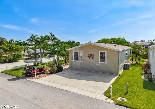 Photo 3 of Manufactured home for sale at 5617 Brightwood Dr, Fort Myers, FL 33905 | MLS# 226029303 | Listing updated on 2026-08-14