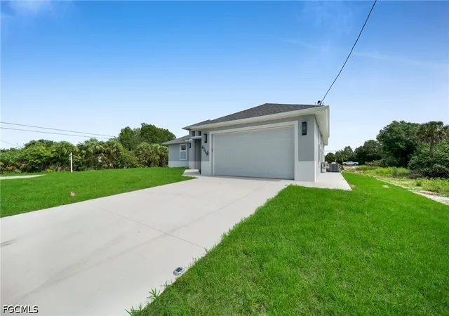 2nd image of 4119 17th Street Sw, Lehigh Acres, FL 33976 | MLS# 2026034490