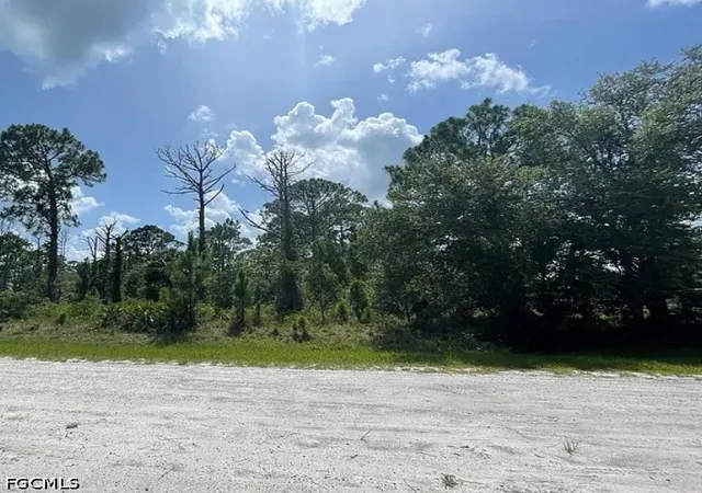 Photo 1 of Land for sale at 320 N Kennel St, Clewiston, FL 33440 | MLS# 2026034498 | Listing updated on 2026-08-14