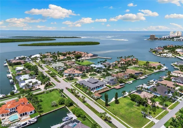 Photo 49 of Mansion for sale at 1598 Heights Ct, Marco Island, FL 34145 | MLS# 226028084 | Listing updated on 2026-10-06