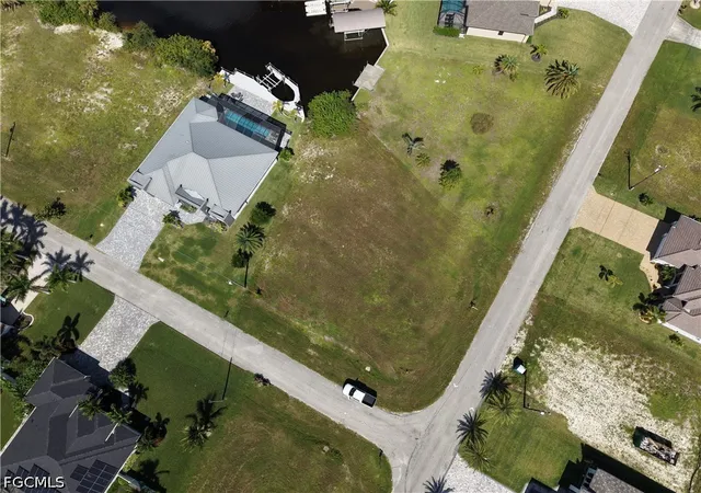 Photo 2 of Land for sale at 516 Nw 33rd Avenue, Cape Coral, FL 33993 | MLS# 2026034516 | Listing updated on 2026-08-14