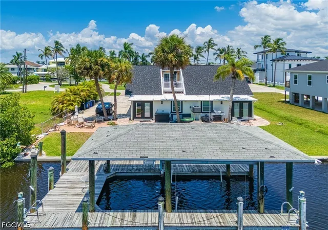 Listing Photo 2 - Condo for sale in building located at 4851 Gary Rd, Bonita Springs, FL 34134 - Unit #