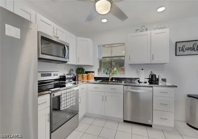 Photo 4 of Sale Pending at 12213 De Moya Dr, Fort Myers, FL 33905 | MLS# 226028260 | Listing updated on 2026-09-29