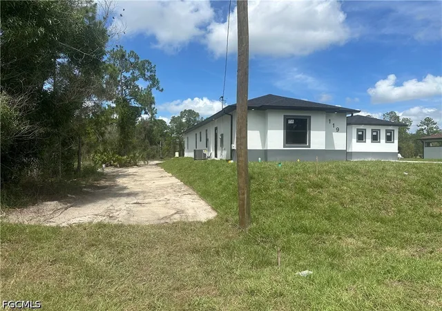 Photo 4 of Single family home for sale at 119 Moore Ave, Lehigh Acres, FL 33936 | MLS# 2026034568 | Listing updated on 2026-08-22
