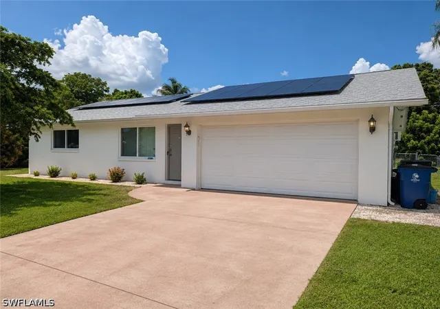 Photo 1 of Single family home for sale at 2137 Gorham Ave, Fort Myers, FL 33907 | MLS# 226029499 | Listing updated on 2026-08-27