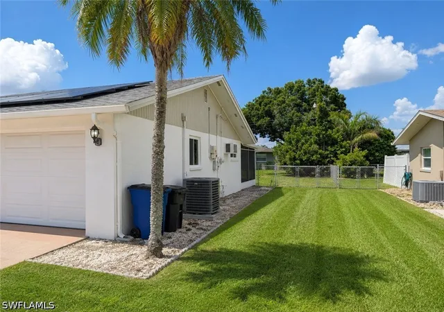 Photo 2 of Single family home for sale at 2137 Gorham Ave, Fort Myers, FL 33907 | MLS# 226029499 | Listing updated on 2026-08-27