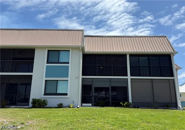 Photo 4 of Condo for sale at 200 Lenell Rd #326, Fort Myers Beach, FL 33931 | MLS# 2026034696 | Listing updated on 2026-08-15