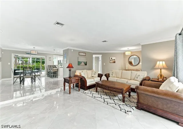 Photo 4 of Single family home for sale at 350 Pinehurst Cir, Naples, FL 34113 | MLS# 226029322 | Listing updated on 2026-08-30