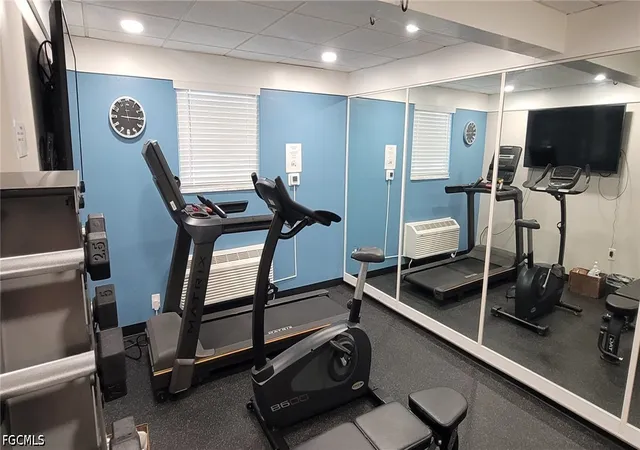 Listing Photo 2 - Condo for sale in building located at 2121 Collier Ave E, Fort Myers, FL 33901 - Unit #316