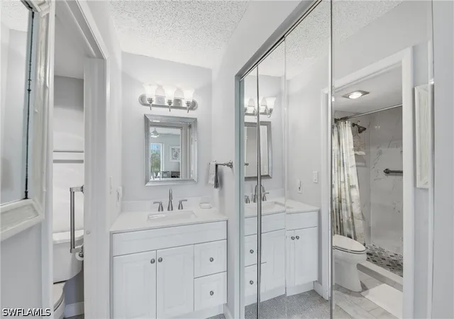 Listing Photo 4 - Condo for sale in building located at 325 Charlemagne Blvd, Naples, FL 34112 - Unit #204B
