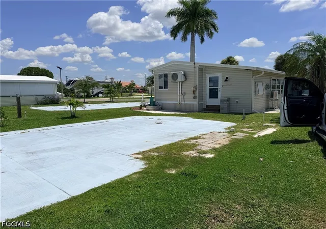 Photo 2 of Land for sale at 19681 Summerlin #232 Rd, Fort Myers, FL 33908 | MLS# 2026034834 | Listing updated on 2026-08-17