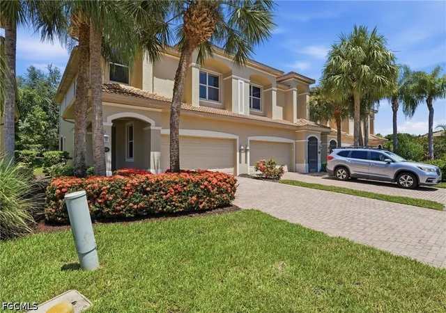 Photo 2 of Townhouse for sale at 20238 Larino Loop, Estero, FL 33928 | MLS# 2026034858 | Listing updated on 2026-08-20