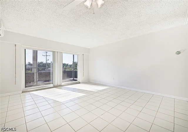 5th image of 2350 W 1st Street #205, Fort Myers, FL 33901 | MLS# 2026034874