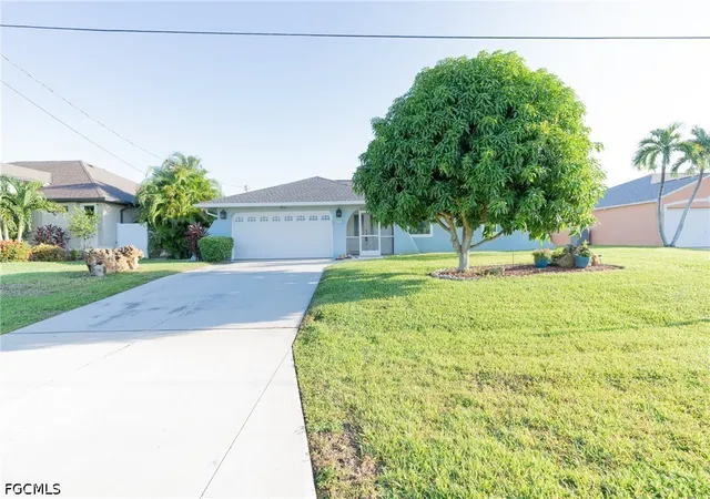 Photo 2 of Single family home for sale at 115 Se 35th Terrace, Cape Coral, FL 33904 | MLS# 2026034882 | Listing updated on 2026-08-23