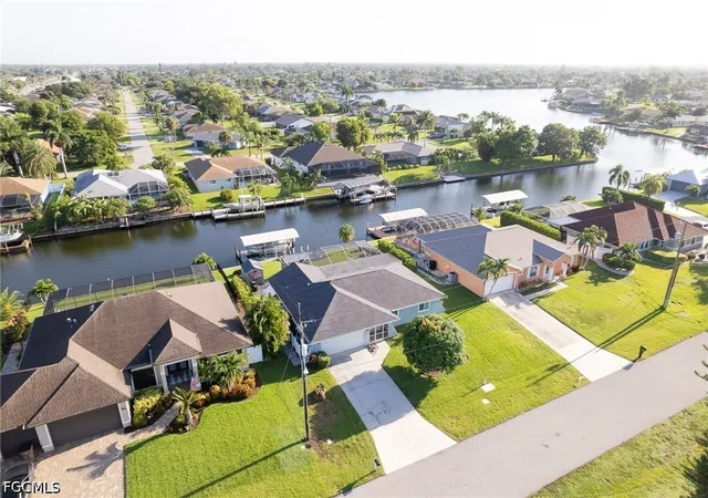 Photo 4 of Single family home for sale at 115 SE 35th Terrace, Cape Coral, FL 33904 | MLS# 2026034882 | Listing updated on 2026-08-23