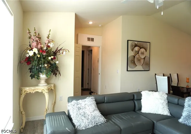Photo 3 of Single family home for sale at 108 Dublin Cir, Labelle, FL 33935 | MLS# 2026034904 | Listing updated on 2026-08-28
