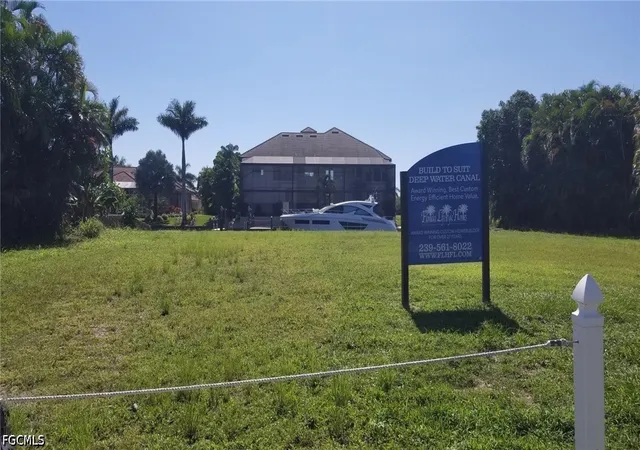 Photo 4 of Land for sale at 126 Montrose Dr, Fort Myers, FL 33919 | MLS# 2026034948 | Listing updated on 2026-10-01