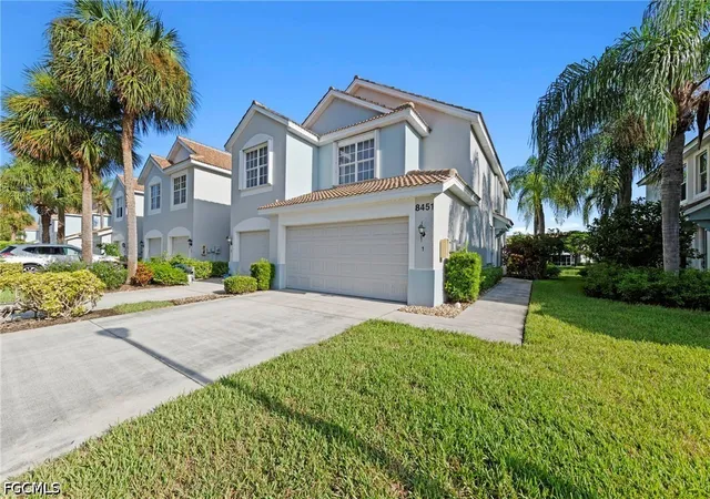 Photo 2 of Townhouse for sale at 8451 Village Edge Cir #1, Fort Myers, FL 33919 | MLS# 2026035020 | Listing updated on 2026-08-21