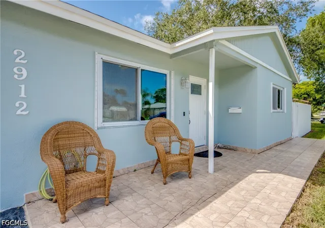 Photo 1 of Single family home for sale at 2912 Poinciana Dr, Naples, FL 34105 | MLS# 2026035171 | Listing updated on 2026-08-19