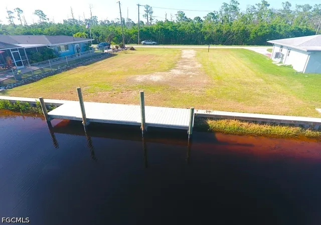 Photo 2 of Land for sale at 6309 Park Rd, Fort Myers, FL 33908 | MLS# 2026035183 | Listing updated on 2026-08-30