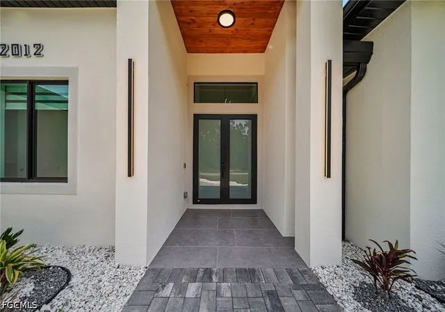 Photo 3 of Single family home for sale at 2012 Robert Ave, Alva, FL 33920 | MLS# 2026035209 | Listing updated on 2026-08-21