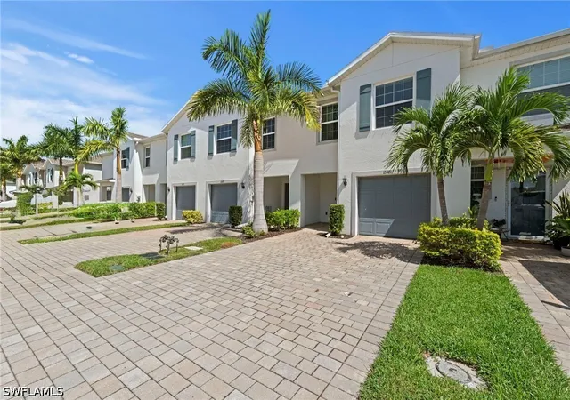 Photo 2 of Townhouse for sale at 15381 Wildflower Cir, Naples, FL 34119 | MLS# 226029753 | Listing updated on 2026-08-19