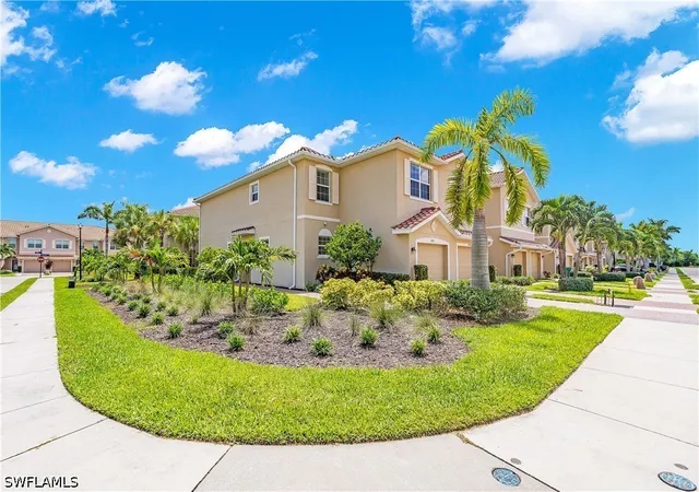 Photo 2 of Townhouse for sale at 2782 Citrus St, Naples, FL 34120 | MLS# 226029651 | Listing updated on 2026-08-23